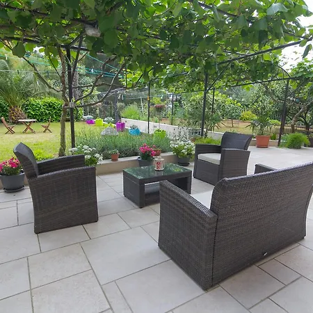 Apartment Nicole Pula