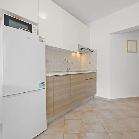 Nicole Apartmán