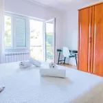 Nicole פולה